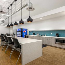 Amparan Flooring - Quiring Project, Pontiac Building