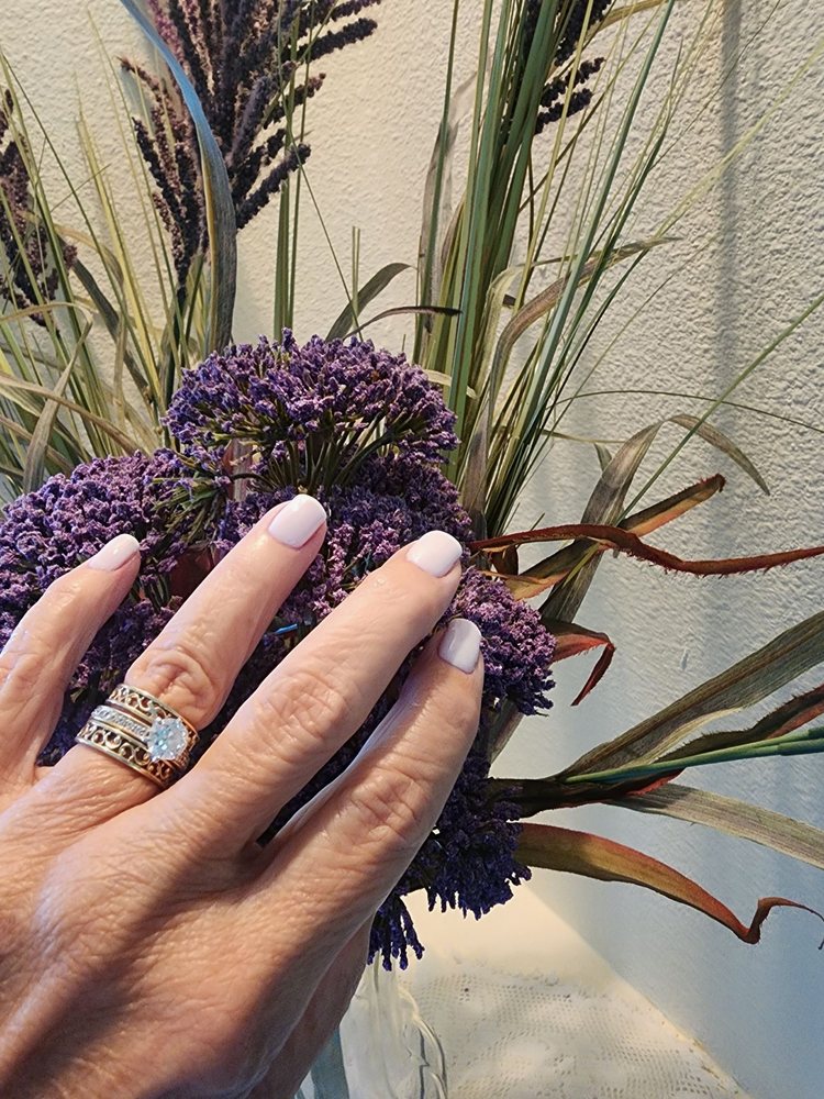 Simply Irresistible Nail & Hair Salon Image