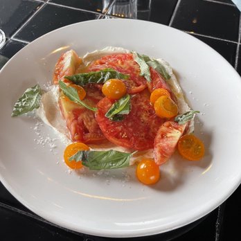 Automatic Seafood and Oysters - Heirloom tomato salad - Seafood Near Me - Birmingham, Alabama