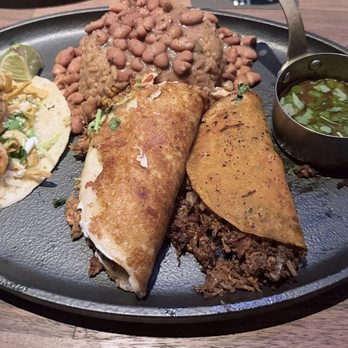 Yard House - Mix and match 3 tacos - New American Near Me - Irving, Texas