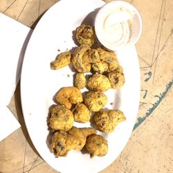 Lil'ray's Restaurant - Mushrooms