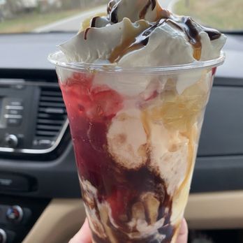 The Snack Bar - Banana Split Cup - WOW!! - Ice Cream & Frozen Yogurt Near Me - High Point, North Carolina