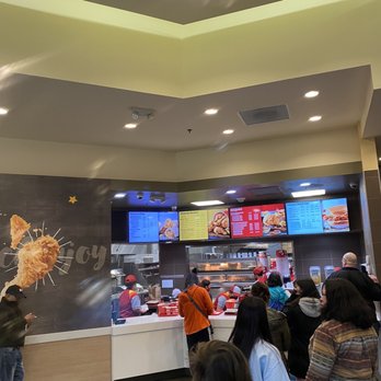 Jollibee - Front entrance - Fast Food Near Me - Tukwila, Washington