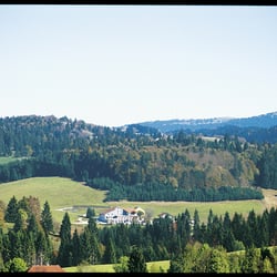Hôtel Restaurant Le Pré Fillet - L'hotel dans son paysage naturel