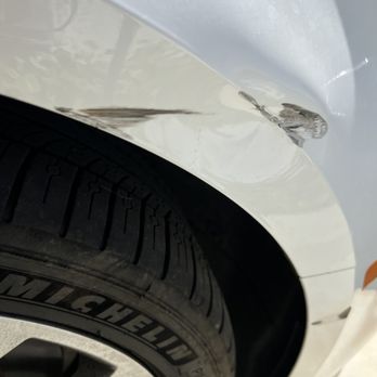 Caliber Collision - Damage vehicle - Body Shops Near Me - Fallbrook, California