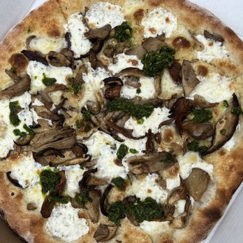 Forage Pizza - Funghi. Omg. - Pizza Near Me - Forestburgh, New York Forage Pizza - Funghi. Omg. - Pizza Near Me - Forestburgh, New York
