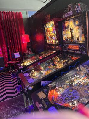 Damn Fine Pizza by null