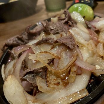 Riviera Mexican Cantina - Asada fajitas without bell pepper - Mexican Near Me - Redondo Beach, California Riviera Mexican Cantina - Asada fajitas without bell pepper - Mexican Near Me - Redondo Beach, California