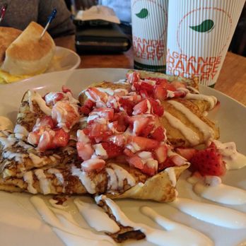 La Grande Orange - Salmon commuter sandwiches and the French pancakes - Coffee & Tea Near Me - Phoenix, Arizona La Grande Orange - Salmon commuter sandwiches and the French pancakes - Coffee & Tea Near Me - Phoenix, Arizona