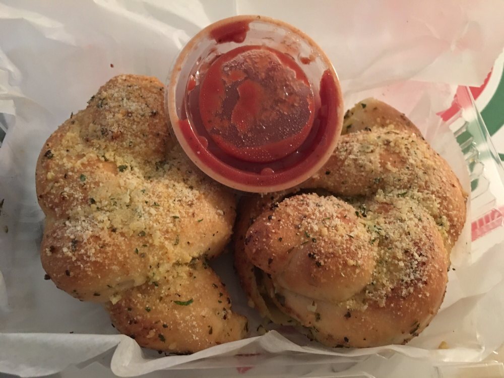 Pizzano's Pizza & Grinderz, Leesburg Roadtrippers