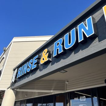 Rinse & Run Laundry Company - Front of building - Laundromat Near Me - La Mesa, California Rinse & Run Laundry Company - Front of building - Laundromat Near Me - La Mesa, California