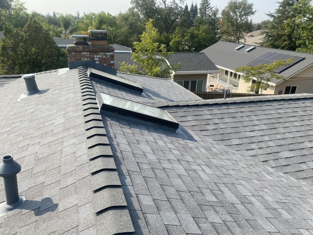 Slide of Tom Yancey Company