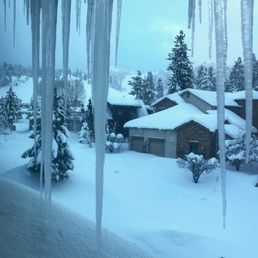 The view from my room that I was sleeping in on one of the days that I woke up while staying at this house!(: