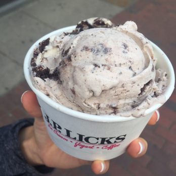 J.P. Licks - Cambridge - PB cookies and cream + mint cookies and cream - Ice Cream & Frozen Yogurt Near Me - Cambridge, Massachusetts