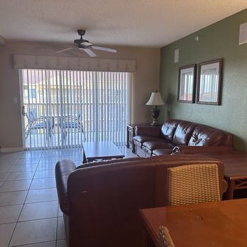 Westgate Lakes Resort and Spa - another view of dining/living room - Resorts Near Me - Orlando, Florida Westgate Lakes Resort and Spa - another view of dining/living room - Resorts Near Me - Orlando, Florida