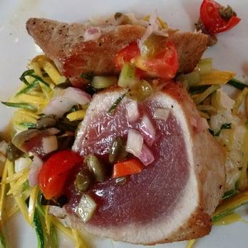 Drew's on Halsted - Ahi Tina - American Near Me - Chicago, Illinois