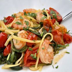 Lucca Due Ristorante Pizzeria - Fettuccine gambretti