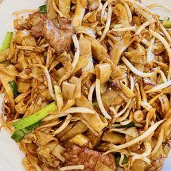 Ming's Bar B Que - 9/25 beef chow fun