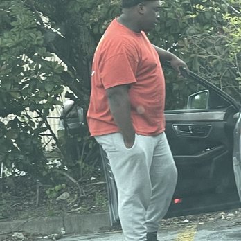 Annie Laura's Kitchen - Guy that was being rude for no reason - Southern Near Me - Riverdale, Georgia