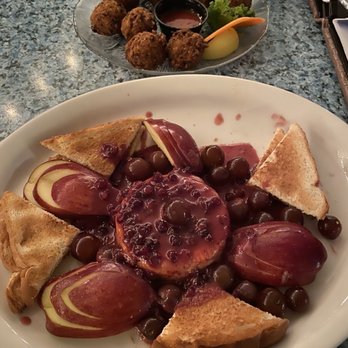 Lazy Days Restaurant - Grilled Brie - Seafood Near Me - Islamorada, Florida