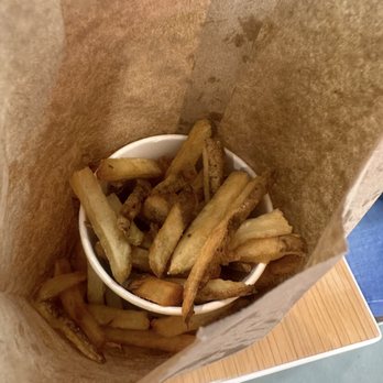 Roaming Rooster - Plain fries - Chicken Shop Near Me - Washington, DC, District of Columbia