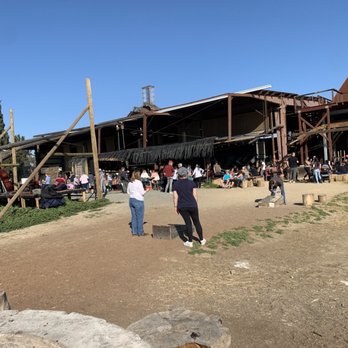 Ruhstaller Farm - Crazy busy February 2022 day - Breweries Near Me - Dixon, California Ruhstaller Farm - Crazy busy February 2022 day - Breweries Near Me - Dixon, California