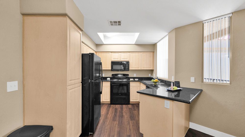 Santa Rosa Apartments - property management company in Phoenix, AZ