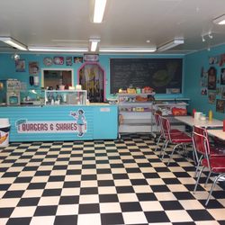 Tvedestrand Burgers & Shakes