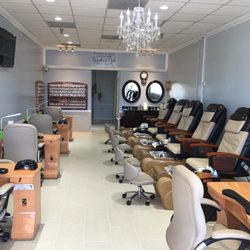 AB Nails Edgewater