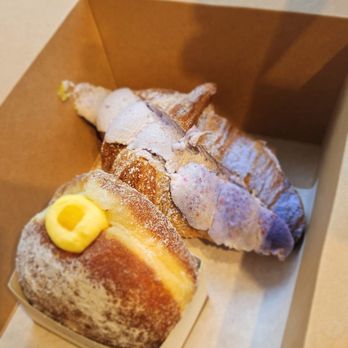 Tous Les Jours - mango mousse donut and taro mousse croissant - Coffee & Tea Near Me - Happy Valley, Oregon
