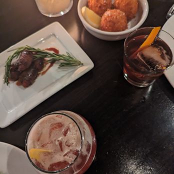 Alleia - cocktails, arancini, bacon wrapped dates - Italian Near Me - Chattanooga, Tennessee