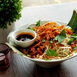 Green Papaya Salad / Goi Du Du