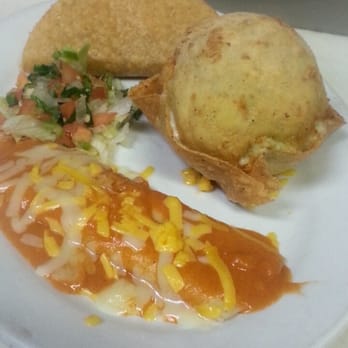 Robles Mexican Restaurant - Stuffed avocado !!! - Mexican Near Me - Centerville, Texas
