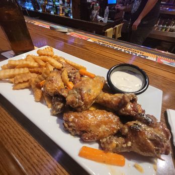 Tavern on 52 - Wings - crispy, sauce - Latin American Near Me - Carmel, New York Tavern on 52 - Wings - crispy, sauce - Latin American Near Me - Carmel, New York