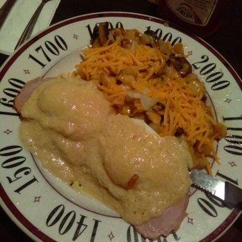 Hillview Restaurant - Eggs Benedict - American Near Me - Depew, New York