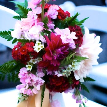 Floral Design By Roni - Photo by Sun-Dance Photography. - Florists Near Me - Ventura, California Floral Design By Roni - Photo by Sun-Dance Photography. - Florists Near Me - Ventura, California
