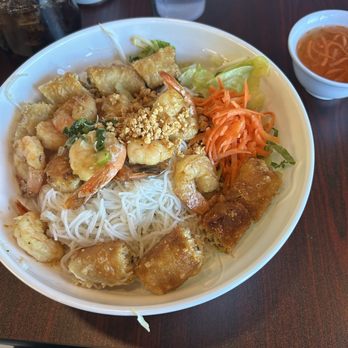 Ngon Ngon - C5 on the menu. Surprised by how much shrimp.(12) was in the dish. - Vietnamese Near Me - Saskatoon, Saskatchewan Ngon Ngon - C5 on the menu. Surprised by how much shrimp.(12) was in the dish. - Vietnamese Near Me - Saskatoon, Saskatchewan