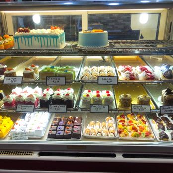 Fantasy Cakes - Desserts Near Me - Vacaville, California