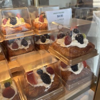 Tous Les Jours - Bakeries Near Me - Minneapolis, Minnesota Tous Les Jours - Bakeries Near Me - Minneapolis, Minnesota