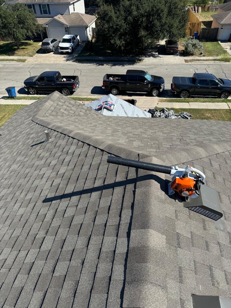 Slide of E & S Professional Roofing