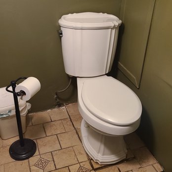Porcini - Bathroom - Italian Near Me - Philadelphia, Pennsylvania Porcini - Bathroom - Italian Near Me - Philadelphia, Pennsylvania