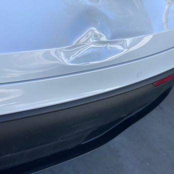 Wellington Auto Collision - This is the damage that was on the vehicle. - Body Shops Near Me - Wellington, Florida Wellington Auto Collision - This is the damage that was on the vehicle. - Body Shops Near Me - Wellington, Florida