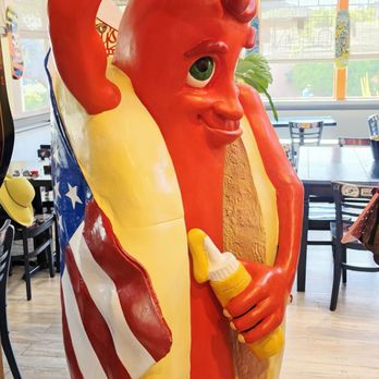 Lucy's on Lighthouse - Hot Dogs Near Me - Pacific Grove, California