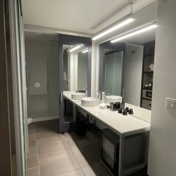 Aloft by Marriott Austin Airport - Hotels Near Me - Austin, Texas Aloft by Marriott Austin Airport - Hotels Near Me - Austin, Texas