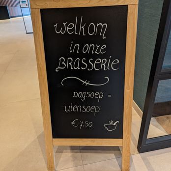 Hotel Schiphol - Brasserie welcome sign. The soup of the day was onion. - Hotels Near Me - Hoofddorp, New Hampshire Hotel Schiphol - Brasserie welcome sign. The soup of the day was onion. - Hotels Near Me - Hoofddorp, New Hampshire