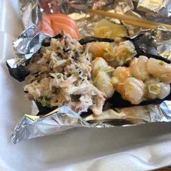 Sushi Kinoya - Blue crab and scallops - Sushi Bars Near Me - Long Beach, California Sushi Kinoya - Blue crab and scallops - Sushi Bars Near Me - Long Beach, California
