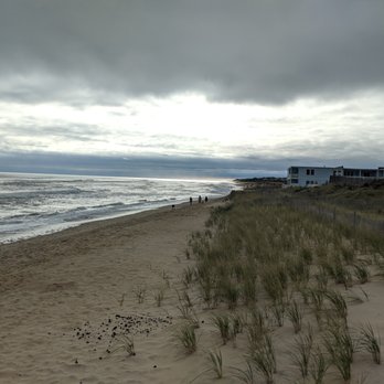Montauk Blue Hotel - View from the Blue. Behind the clouds is a beautiful sunset - Hotels Near Me - Montauk, New York Montauk Blue Hotel - View from the Blue. Behind the clouds is a beautiful sunset - Hotels Near Me - Montauk, New York