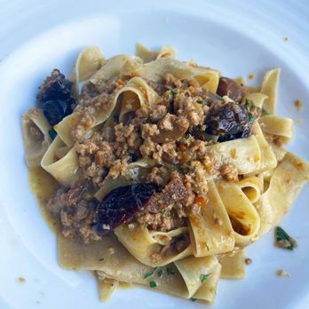 Barrique - Pappardelle al Ragu di Coniglio, Prugne e Porcini - Wine Bars Near Me - Venice, California Barrique - Pappardelle al Ragu di Coniglio, Prugne e Porcini - Wine Bars Near Me - Venice, California