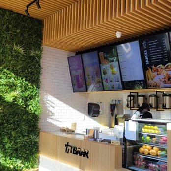 Kyuramen - Interior - Ramen Near Me - Tigard, Oregon