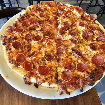 Pi Bar - Peperoni Pizza with hot honey drizzle - Pizza Near Me - Woodbridge, California Pi Bar - Peperoni Pizza with hot honey drizzle - Pizza Near Me - Woodbridge, California